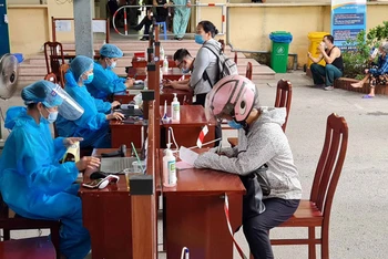 Bệnh viện đa khoa tỉnh Vĩnh Phúc giám sát chặt chẽ tất cả những người ra, vào viện.