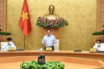 Thủ tướng chủ trì họp trực tuyến ứng phó dịch Covid-19 tại TP Hồ Chí Minh