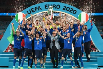  EURO 2020 khép lại thành công như minh chứng của châu Âu trong nỗ lực vượt qua ảnh hưởng của đại dịch. (Ảnh: EUFA)