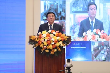 Ủy viên Bộ Chính trị, Giám đốc Học viện Chính trị quốc gia Hồ Chí Minh Nguyễn Xuân Thắng phát biểu tại đối thoại. (Ảnh: baochinhphu.vn)