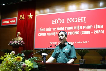 Đại tướng Phan Văn Giang phát biểu ý kiến tại hội nghị. 