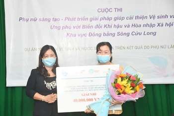 Mô hình của chị Thư đoạt Giải nhì trong cuộc thi về bảo vệ môi trường, thích ứng biến đổi khí hậu do Hội Liên hiệp phụ nữ Việt Nam tổ chức.