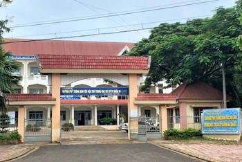 Thành phố Buôn Ma Thuột sẽ trưng dụng Trường phổ thông dân tộc nội trú trung học cơ sở TP Buôn Ma Thuột làm nơi cách ly tập trung.