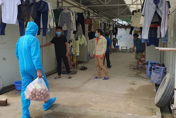 Hàng trăm chủ nhà trọ trên địa bàn tỉnh Bà Rịa - Vũng Tàu đã miễn, giảm tiền thuê và hỗ trợ người thuê nhà lương thực, thực phẩm.