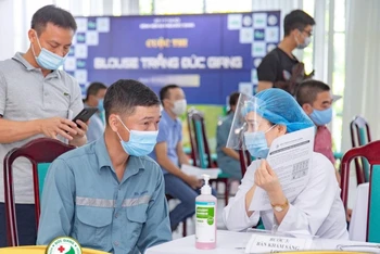TP Hà Nội đang đẩy nhanh tiến độ tiêm vaccine cho người dân.
