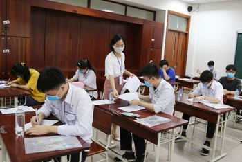 Thí sinh Bắc Ninh trong Kỳ thi tốt nghiệp trung học phổ thông 2021. Ảnh: Sở GD-ĐT Bắc Ninh