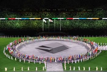 Quang cảnh lễ bế mạc Olympic Tokyo 2020 tại sân vận động Olympic (Tokyo, Nhật Bản) ngày 8/8/2021.
