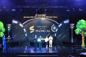 Lễ trao giải Liên hoan phim toàn quốc về An toàn giao thông năm 2019. (Ảnh: Cục CSGT - Bộ Công an)