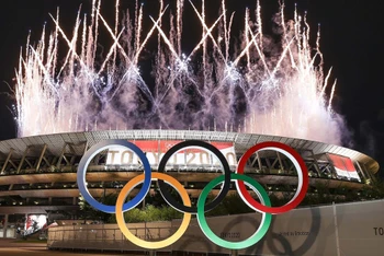 Olympic Tokio 2020 khép lại thành công nhờ mô hình thi đấu "tập trung cách ly". (Ảnh: Getty)