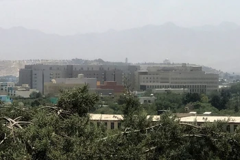 Toàn cảnh Đại sứ quán Mỹ tại Kabul, Afghanistan, ngày 15/8. (Ảnh: Reuters)