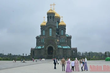 Quần thể công trình mang tên Nhà thờ Chính của Lực lượng Vũ trang Liên bang Nga, tọa lạc tại Công viên Patriot, ngoại ô thủ đô Moskva. Ảnh: TRỊNH DŨNG