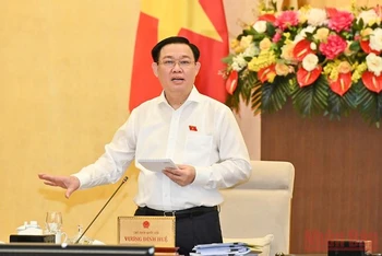 Chủ tịch Quốc hội Vương Đình Huệ phát biểu khai mạc phiên họp thứ 2 Ủy ban Thường vụ Quốc hội khóa XV. (Ảnh: DUY LINH) 