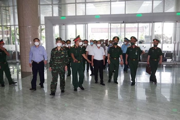 Đoàn công tác Chính phủ, Bộ Quốc phòng thăm Bệnh viện Quân y 175.