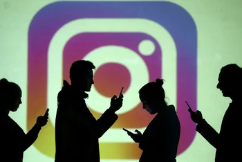 Việc quảng cáo thông qua Instagram Shop giờ đây đã có thể áp dụng với tất cả các nhãn hàng trên toàn cầu. (Ảnh: Reuters)