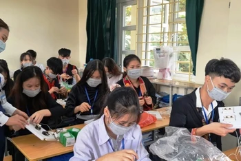 Học sinh từ bậc học mầm non đến trung học phổ thông sẽ được tỉnh Quảng Ninh hỗ trợ 100% học phí trong năm học 2021-2022.