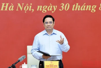 Thủ tướng Phạm Minh Chính phát biểu chỉ đạo tại Hội nghị. (Ảnh: TRẦN HẢI)