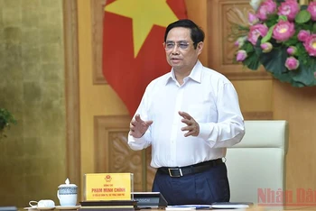Thủ tướng Phạm Minh Chính gặp mặt các nhà khoa học ngành y tế