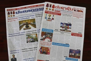 Ngày 1/9, trang nhất các tờ báo lớn của Lào đăng phát biểu của Đại sứ Việt Nam tại Lào Nguyễn Bá Hùng nhân dịp 76 năm Quốc khánh Việt Nam.