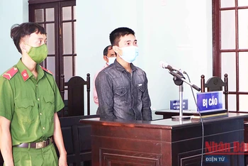 Bị cáo Nguyễn Đức Thiện tại phiên tòa. 