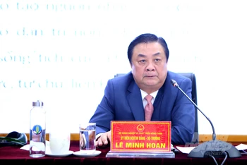 Bộ trưởng Lê Minh Hoan phát biểu tại cuộc họp trực tuyến với các đối tác quốc tế về kinh nghiệm trong phát triển nông nghiệp, nông thôn bền vững. (Ảnh Nongnghiep.vn)
