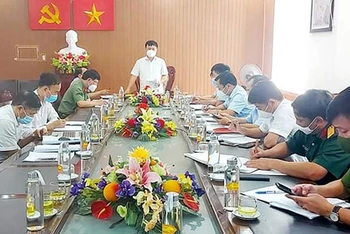Phó Chủ tịch UBND tỉnh Bùi Đình Long đề nghị Công an huyện Diễn Châu củng cố hồ sơ, tiến hành điều tra và khởi tố vụ án, khởi tố bị can.
