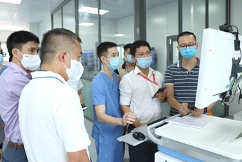 22 ngày thần tốc xây dựng hạ tầng công nghệ thông tin Bệnh viện dã chiến Yên Sở