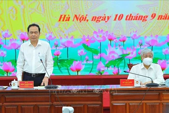 Phó Chủ tịch Thường trực Quốc hội Trần Thanh Mẫn phát biểu chỉ đạo tại buổi làm việc. (Ảnh: Minh Đức/TTXVN)