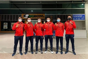 Các thành viên đội tuyển quần vợt Việt Nam lên đường tham dự Davis Cup năm 2021. (Ảnh: Liên đoàn Quần vợt Việt Nam)