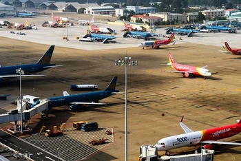 Tần suất toàn bộ các đường bay nội địa kết nối các sân bay, bãi đáp của Việt Nam áp dụng theo nhu cầu khai thác của các hãng HKVN trong 3 giai đoạn, với mốc so sánh là tuần đầu tháng 4/2021. (Ảnh: Cục Hàng không Việt Nam)