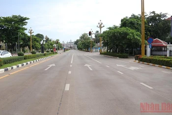 Lào phong tỏa và hạn chế đi lại tại bảy trong số chín quận của Thủ đô Vientiane.