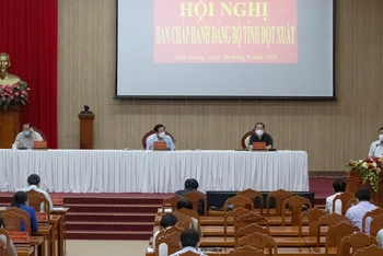 Ban chấp hành Đảng bộ tỉnh Kiên Giang họp đột xuất.