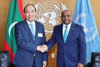 Chủ tịch nước Nguyễn Xuân Phúc hội kiến với ông Abdulla Shahid, Chủ tịch Đại hội đồng Liên hợp quốc khóa 76. Ảnh: TTXVN