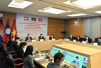 Đoàn đại biểu Việt Nam tham dự Hội nghị từ điểm cầu Hà Nội.