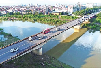 Xem xét, đưa Dự án xây dựng mở rộng cầu Xương Giang trên tuyến cao tốc Hà Nội - Bắc Giang vào danh mục các dự án sử dụng nguồn vốn ODA Hàn Quốc giai đoạn 2023-2026