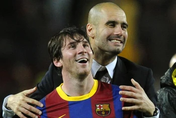 Pep Guardiola và Lionel Messi trong đêm đăng quang Champions League 2010/11. (Ảnh: Getty Images) 