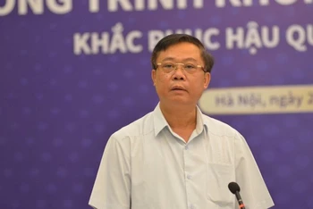 Phó Tổng Cục trưởng Du lịch Phạm Văn Thủy phát biểu tại lễ phát động. (Ảnh: TUÁN NAM)
