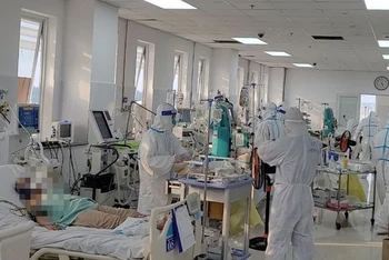Khu điều trị bệnh nhân Covid-19 nặng tại Trung tâm Hồi sức tích cực điều trị người bệnh Covid-19 đặt tại Bệnh viện đa khoa Thống Nhất (Đồng Nai).