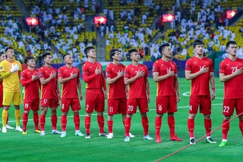 Đội tuyển Việt Nam sẵn sàng để gây bất ngờ trước tuyển Trung Quốc. (Ảnh: VFF)