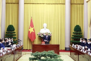 Chủ tịch nước Nguyễn Xuân Phúc phát biểu tại lễ trao quyết định bổ nhiệm. (Ảnh: Thống Nhất/TTXVN)