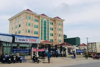 Nhiều Công ty chế biến thủy sản ở thị xã Giá Rai, tỉnh Bạc Liêu có công nhân bị Covid-19 lây lan ra cộng đồng.
