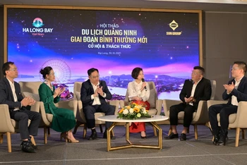 Hội thảo "Du lịch Quảng Ninh giai đoạn bình thường mới - Cơ hội và thách thức". 