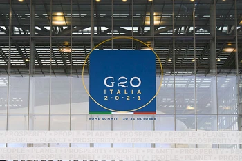 Biểu tượng Hội nghị thượng đỉnh G20 tổ chức tại Rome, Italia. (Ảnh: TTXVN/g20.org)