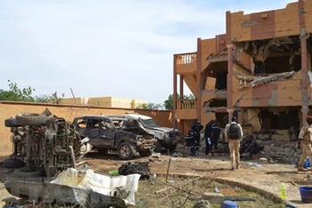 Hiện trường một vụ tấn công tại Gao, Mali, ngày 13/11/2018. (Ảnh: AFP/ TTXVN)