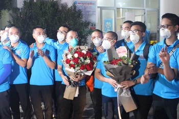 Đoàn công tác tỉnh Thái Bình tham gia chống dịch trở về từ TP Hồ Chí Minh tối 31/10.