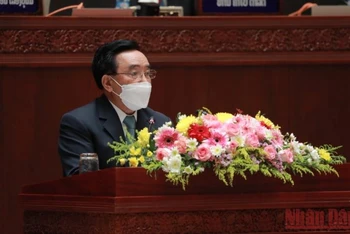 Thủ tướng Lào Khankham Viphavanh phát biểu tại Kỳ họp thứ hai, Quốc hội Lào khóa IX, ngày 1/11, tại thủ đô Vientiane. (Ảnh: Xuân Sơn)