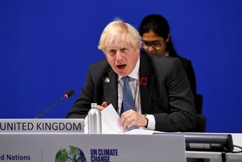 Thủ tướng Anh Boris Johnson phát biểu ý kiến tại một sự kiện trong khuôn khổ COP26. (Ảnh: Chính phủ Anh)