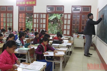 Tỷ lệ học sinh học lực yếu, kém bậc THCS của Sơn La đã giảm 4,4 %.