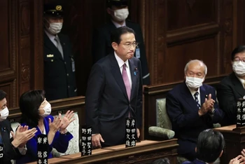 Ông Fumio tái đắc cử Thủ tướng Nhật Bản trong ngày đầu tiên của kỳ họp Quốc hội đặc biệt, ngày 10/11. (Ảnh: Kyodo)
