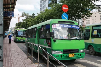 TP Hồ Chí Minh có thêm 30 tuyến xe buýt hoạt động trở lại từ ngày 15/11.