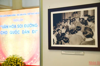 Tư tưởng, đạo đức, phong cách Hồ Chí Minh cũng là một nét văn hóa của một con người Việt Nam điển hình. (Ảnh: Minh Duy)